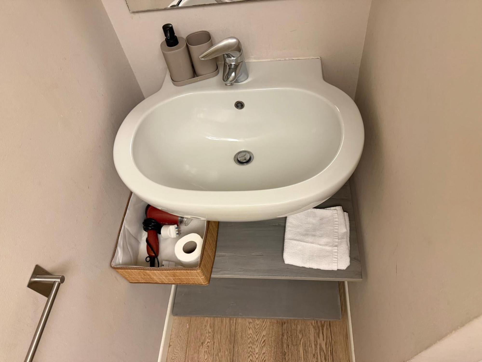 Gioire Apartments - Milánó Szoba fotó