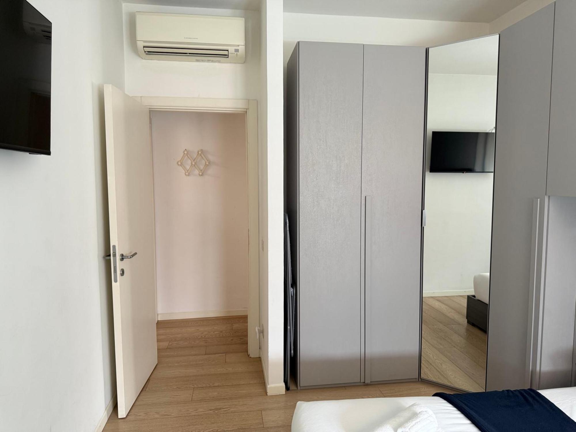 Gioire Apartments - Milánó Szoba fotó